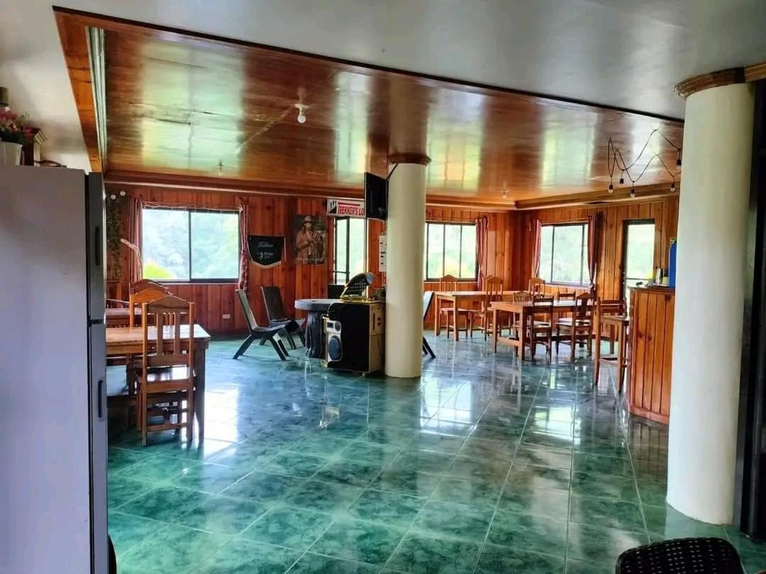 Trekkers Lodge And Cafe บาเนาเว ภายนอก รูปภาพ