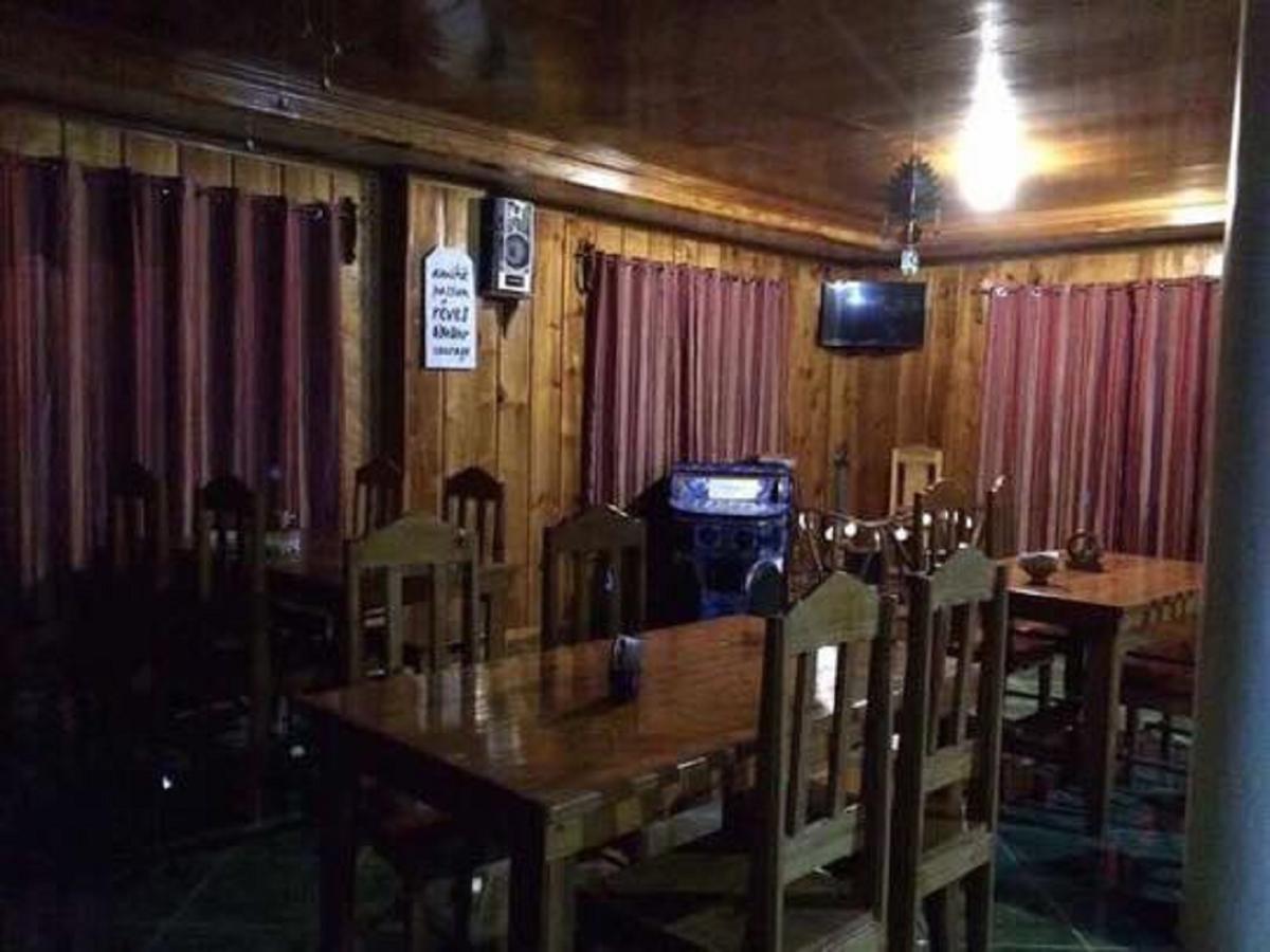Trekkers Lodge And Cafe บาเนาเว ภายนอก รูปภาพ